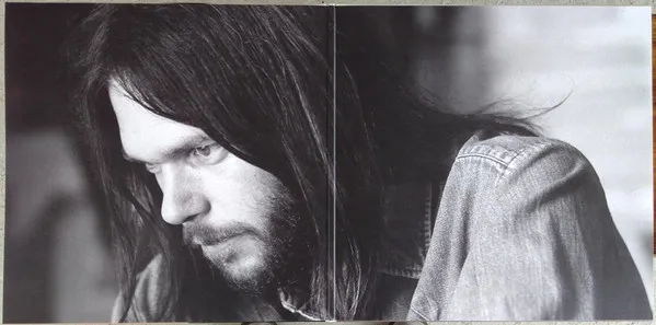 Пластинка Neil Young - Hitchhiker