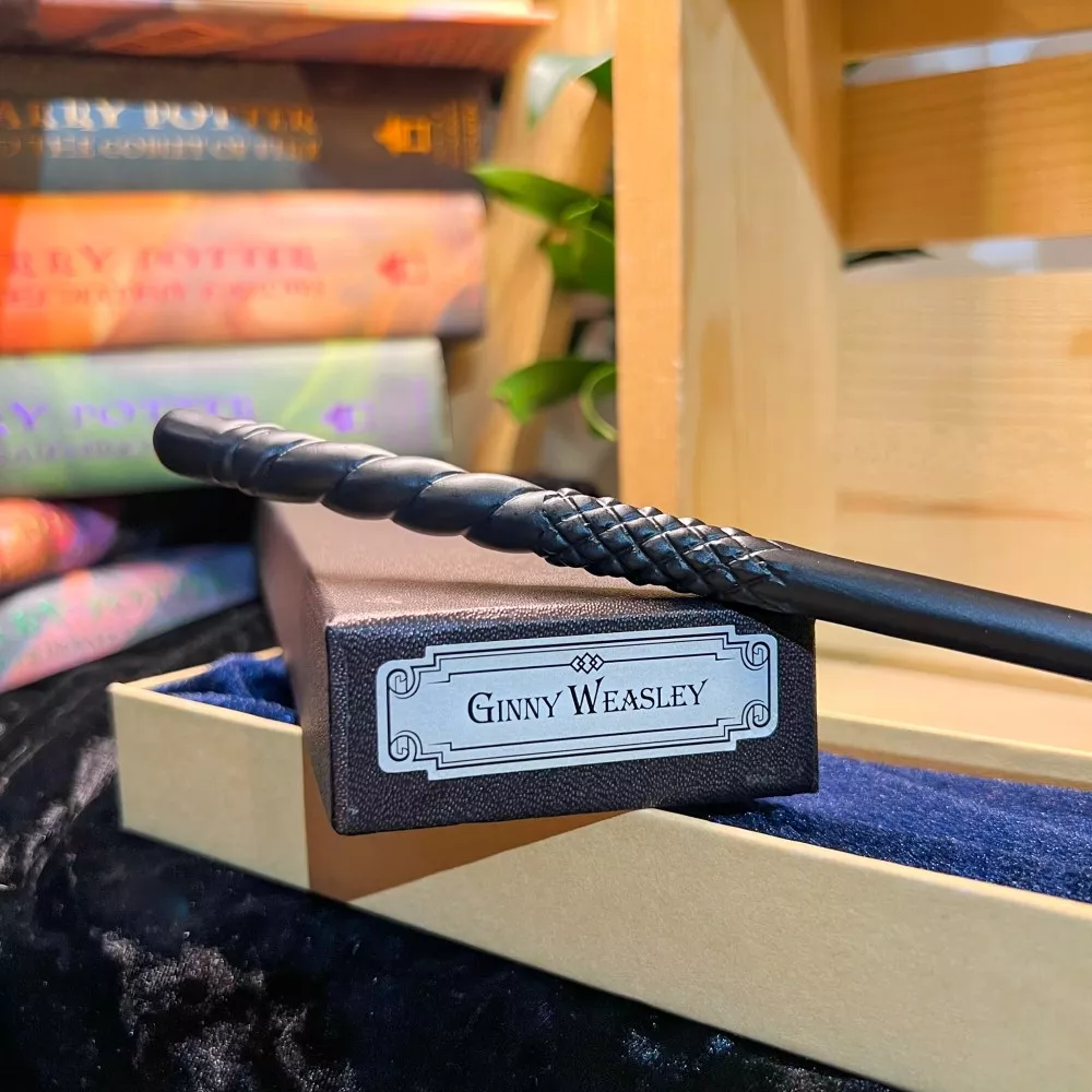 Коллекционная волшебная палочка Джинни Уизли (34 см)
